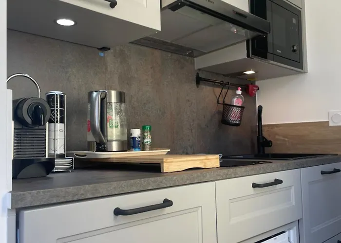 Le Nid De La Cathedrale Bayeux